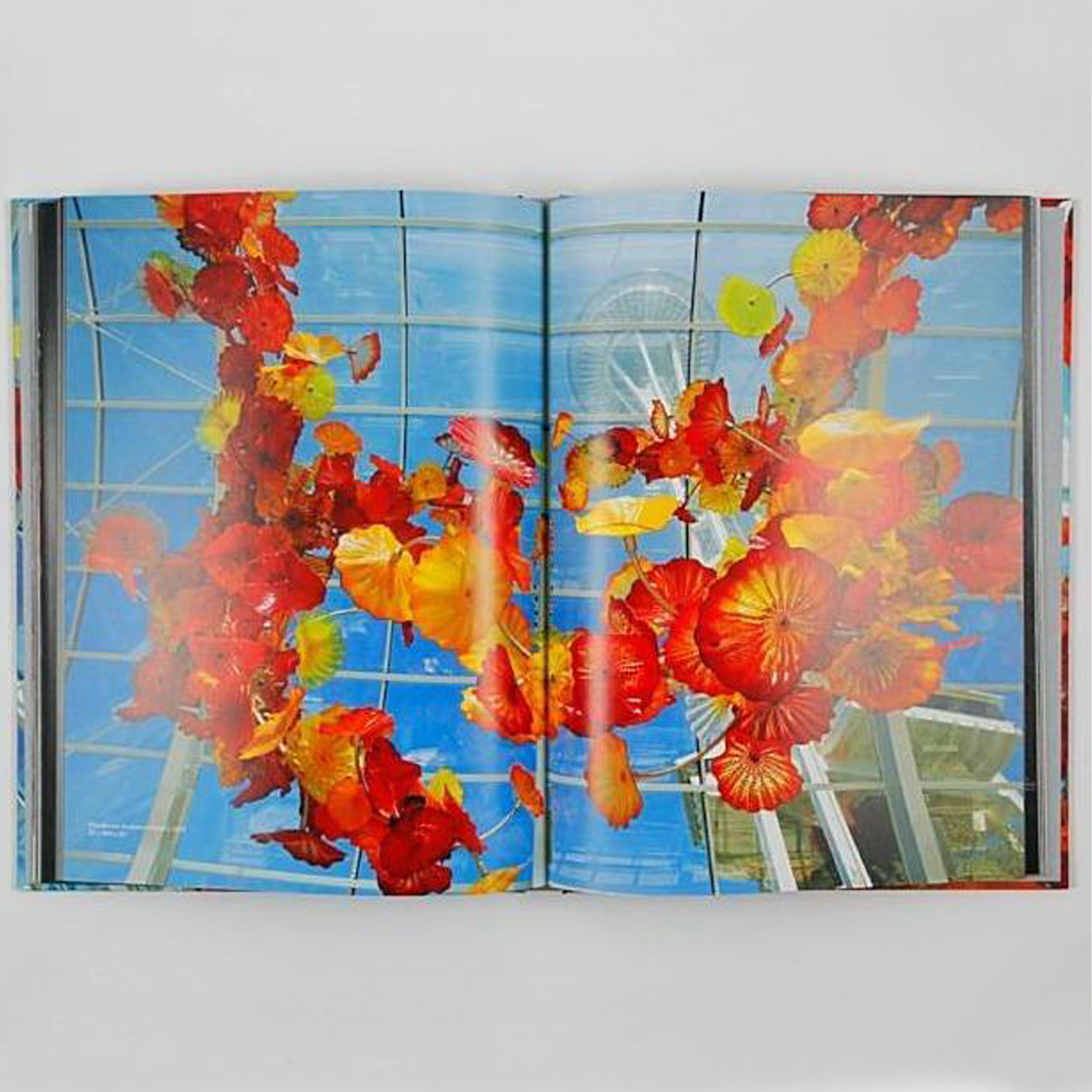 Chihuly Garden and Glass Exhibition Catalog